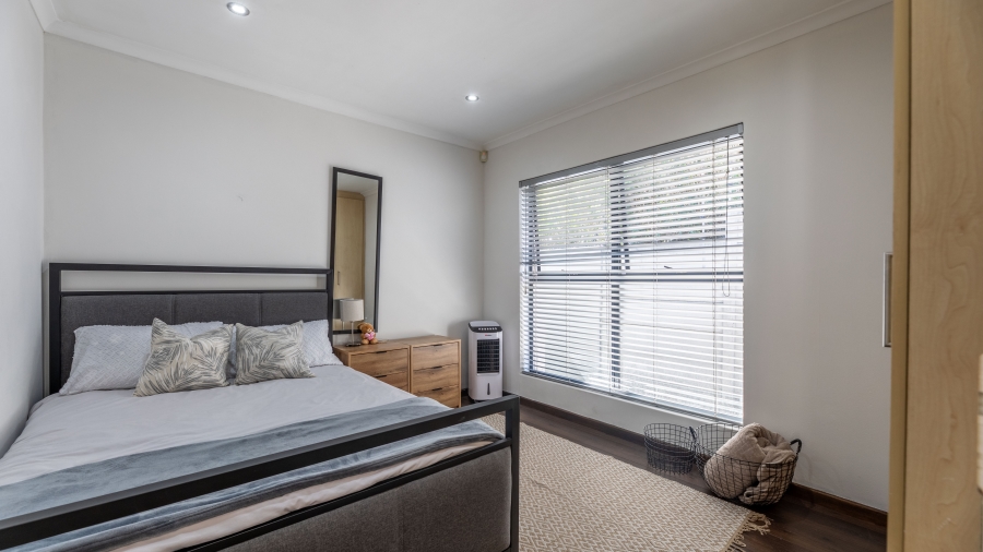 3 Bedroom Property for Sale in Parklands Western Cape